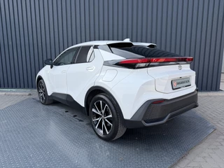 Toyota C-HR – thumbnail 4