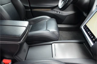 Tesla Model S – thumbnail 8