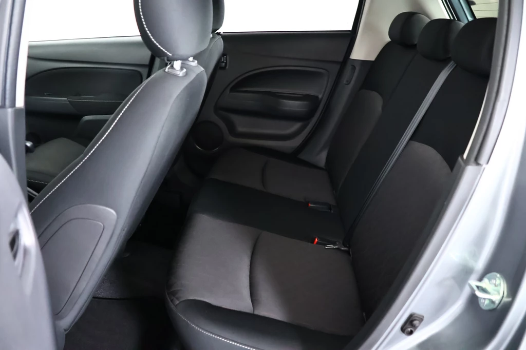 Mitsubishi Space Star – foto 13
