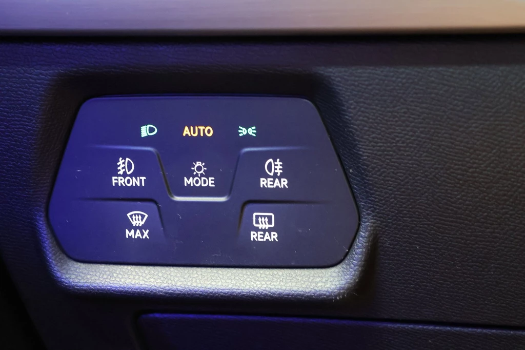 SEAT Leon – foto 25
