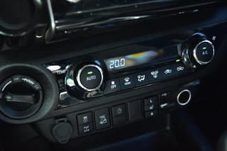 Toyota Hilux – thumbnail 15