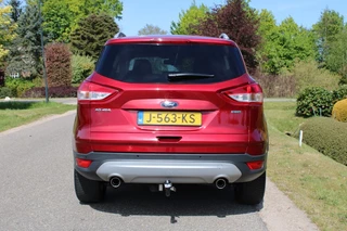 Ford Kuga – thumbnail 3