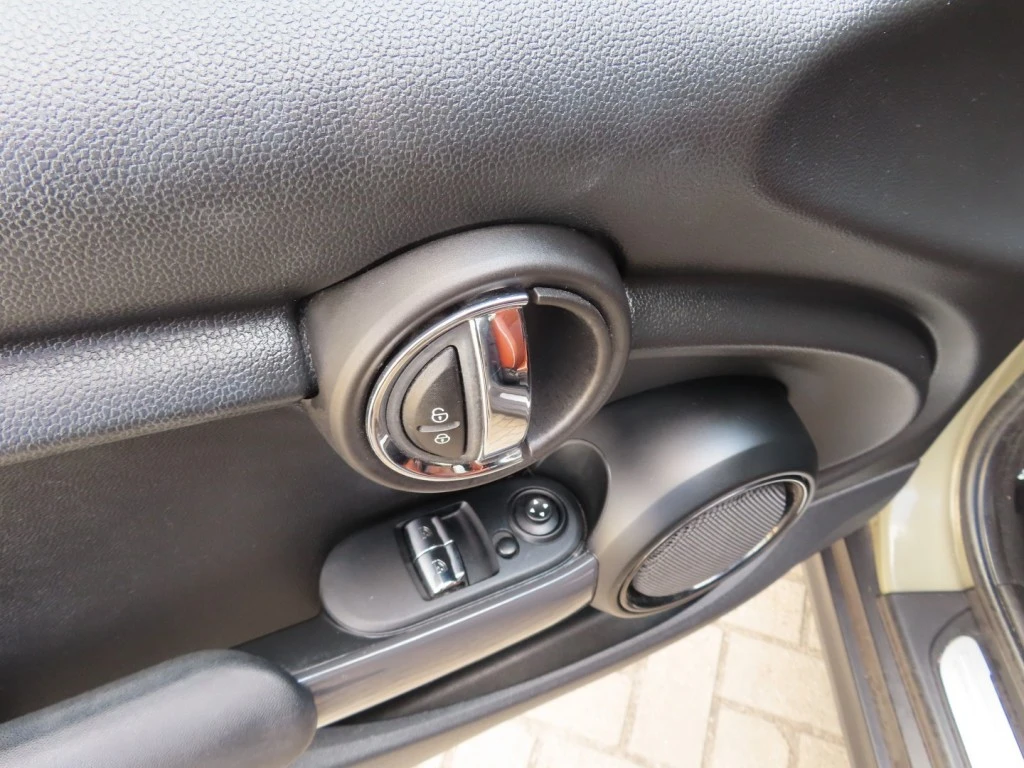 MINI One – foto 13