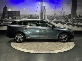 Renault Mégane Estate – thumbnail 11