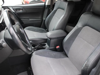 Toyota Auris – thumbnail 9