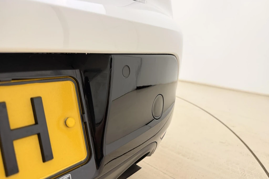 Peugeot 208 – foto 11