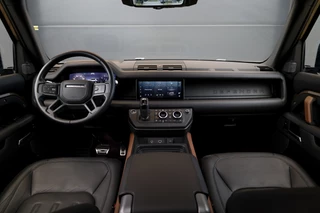 Land Rover Defender – thumbnail 36