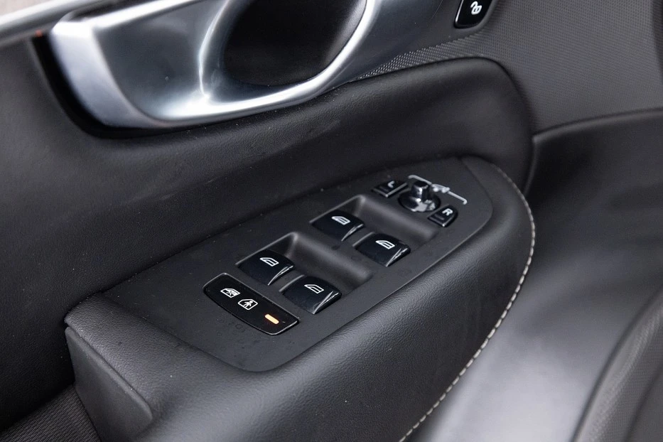 Volvo XC90 – foto 15
