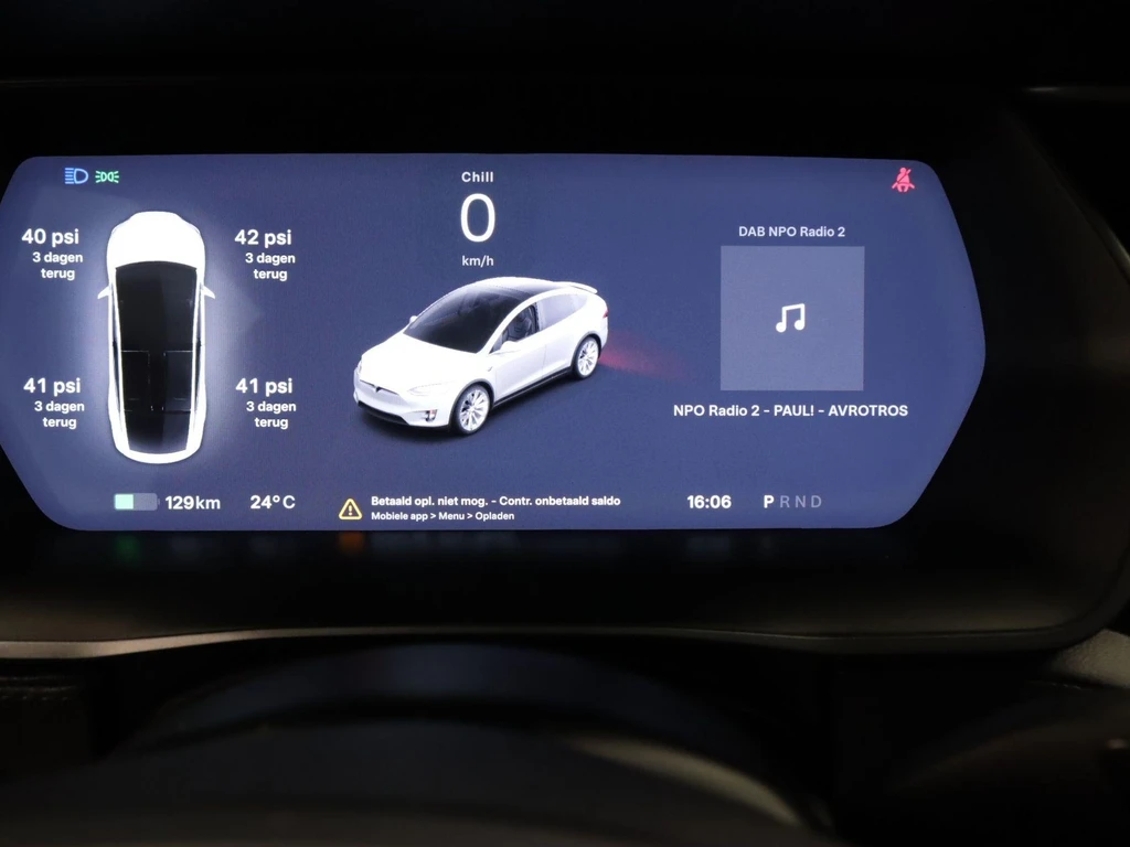 Tesla Model X – foto 28