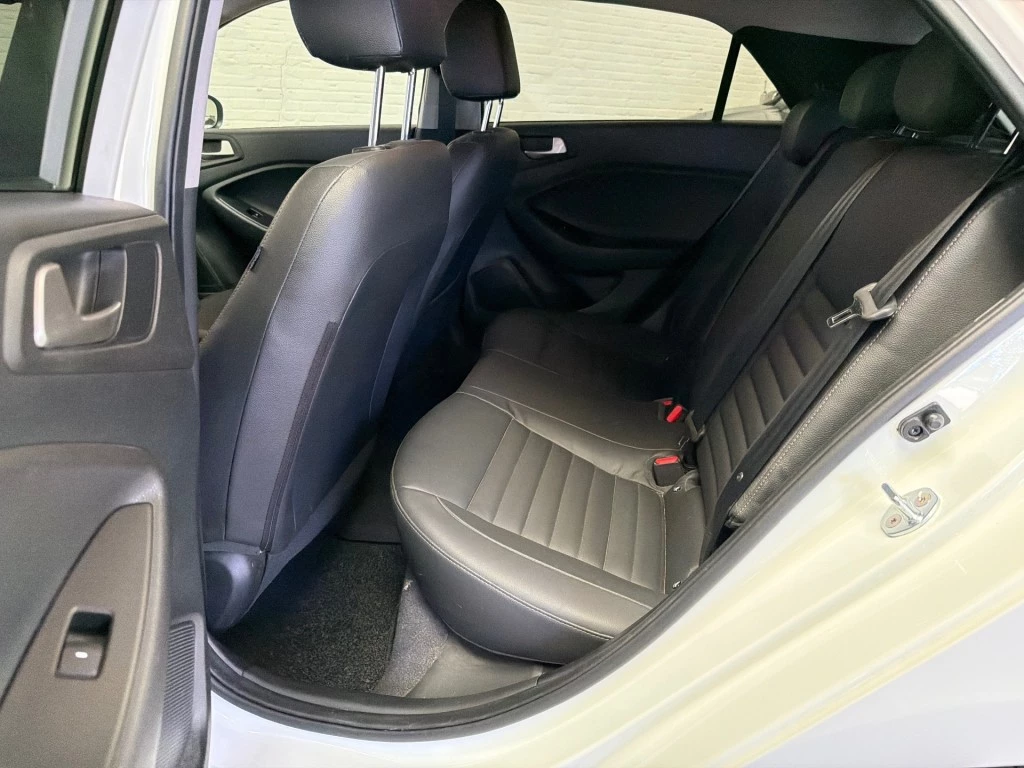 Hyundai i20 – foto 13