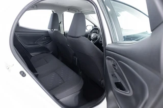Toyota Yaris – thumbnail 8