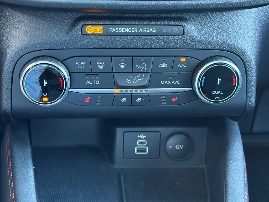 Ford Kuga – foto 18
