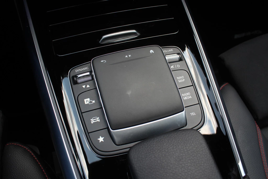 Mercedes-Benz EQA – foto 22