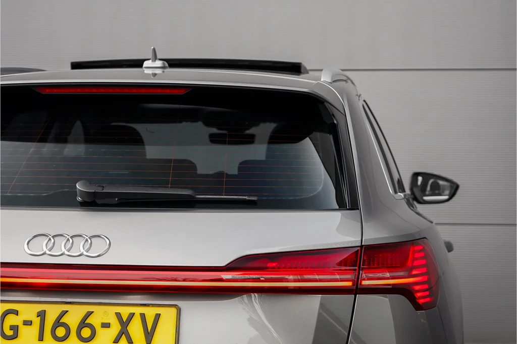 Audi e-tron – foto 16