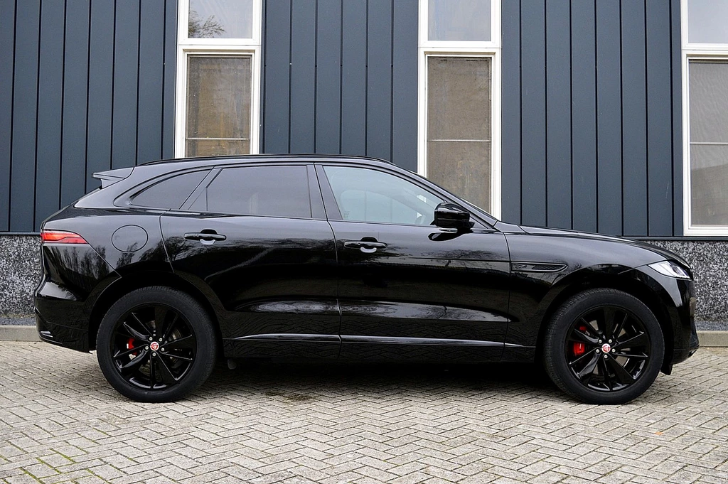 Jaguar F-PACE – foto 6