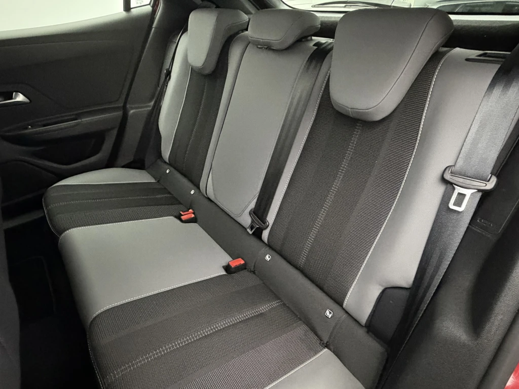 Opel Mokka-e – foto 21