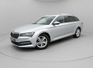 Škoda Superb – thumbnail 1