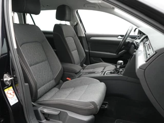 Volkswagen Passat – thumbnail 41