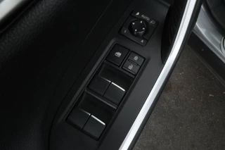 Toyota RAV4 – thumbnail 15