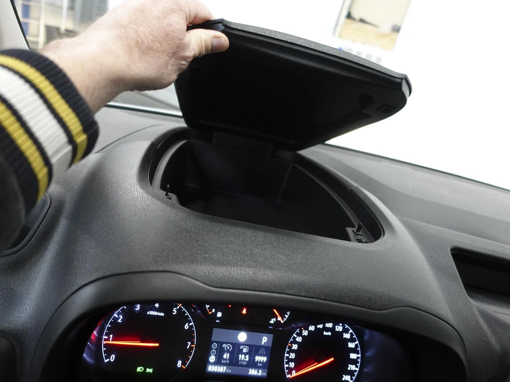 Opel Combo – foto 31