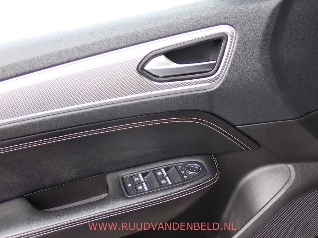 Renault Arkana – foto 12