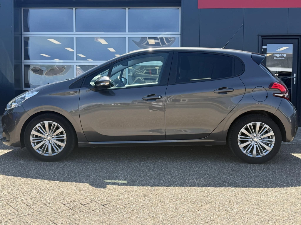 Peugeot 208 – foto 2