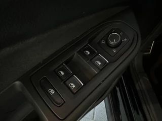 Volkswagen Golf – thumbnail 25