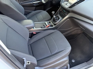 Ford Kuga – thumbnail 26