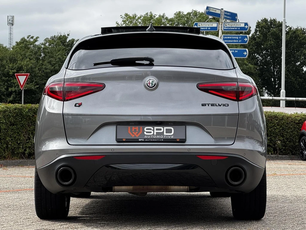 Alfa Romeo Stelvio – foto 4