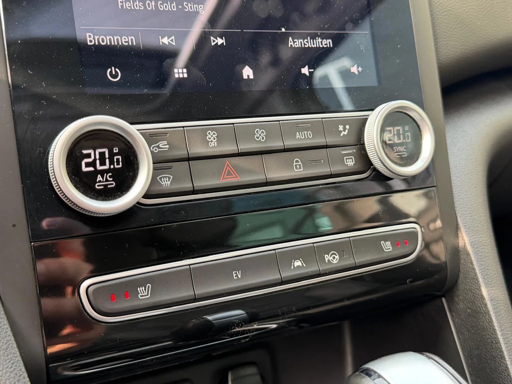 Renault Megane E-Tech – foto 21