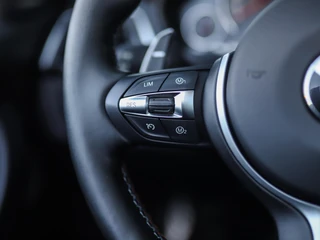 BMW M4 – thumbnail 35