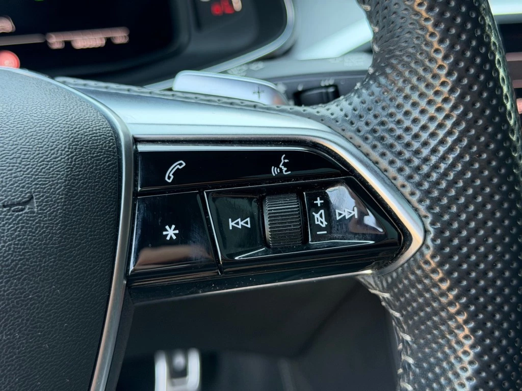Audi S6 – foto 37