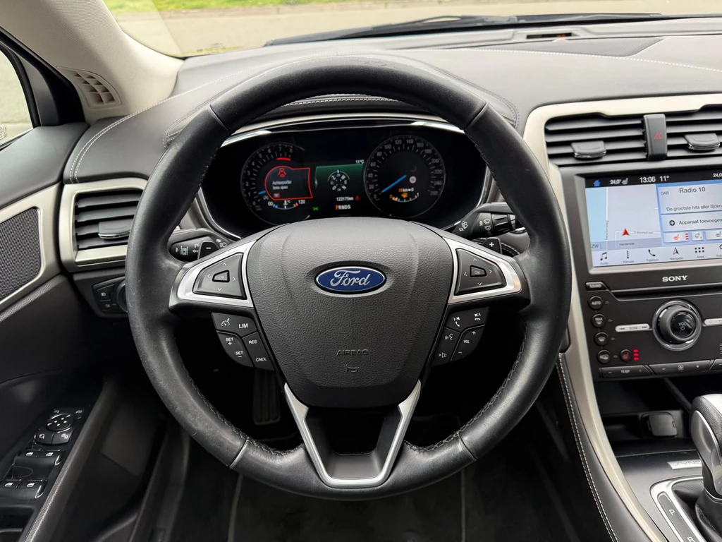 Ford Mondeo – foto 23