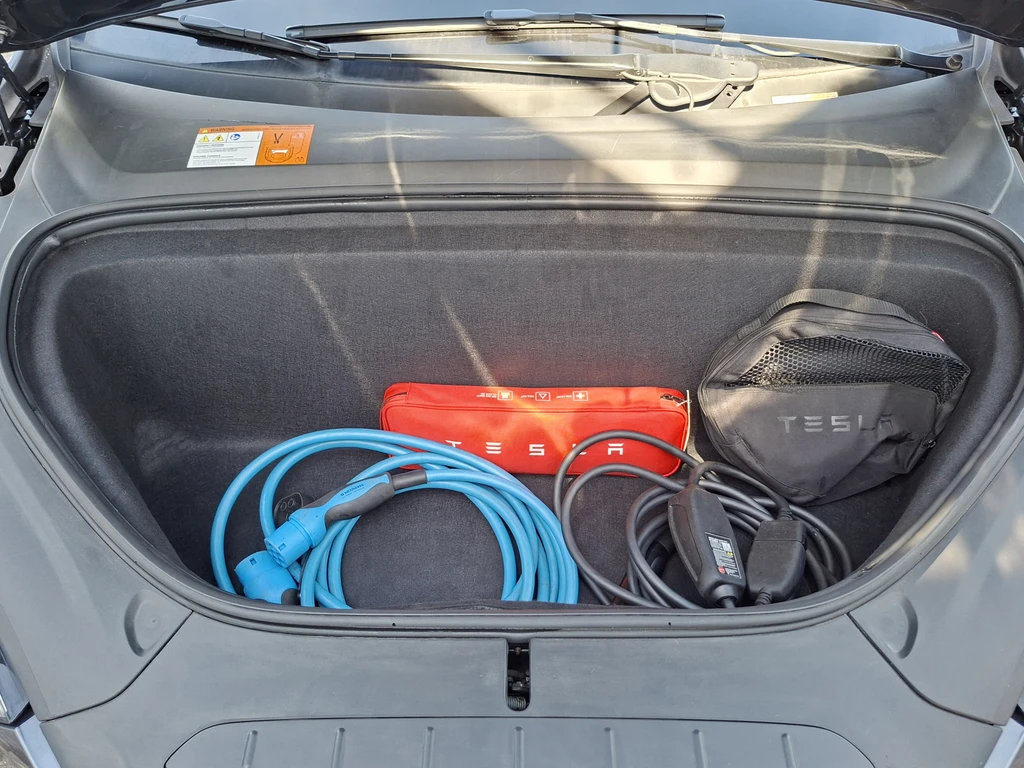 Tesla Model X – foto 43