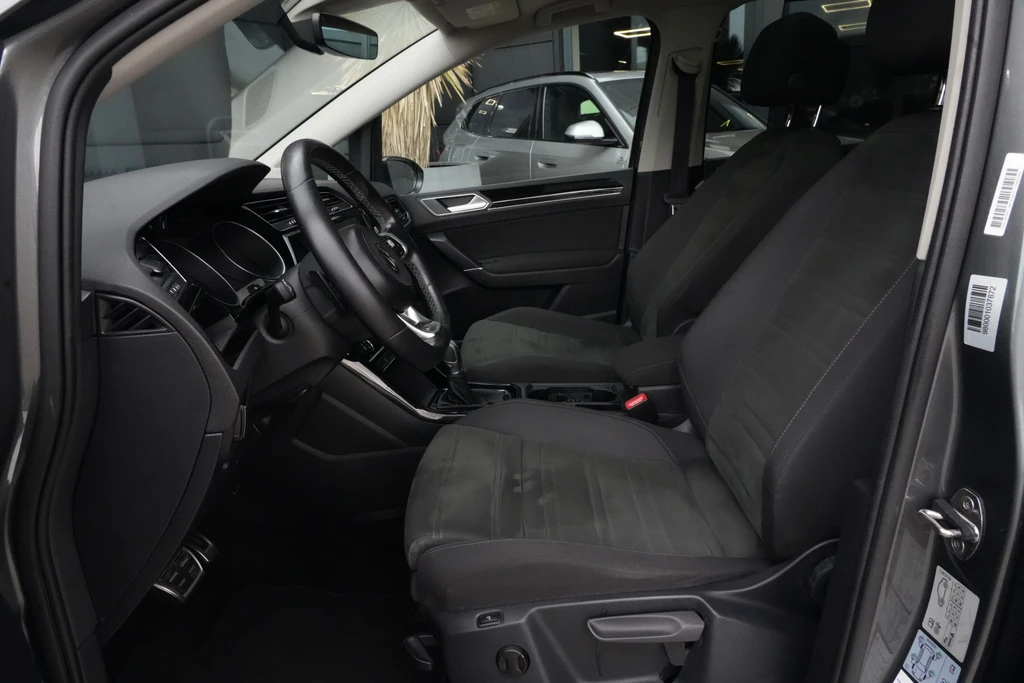 Volkswagen Touran – foto 10