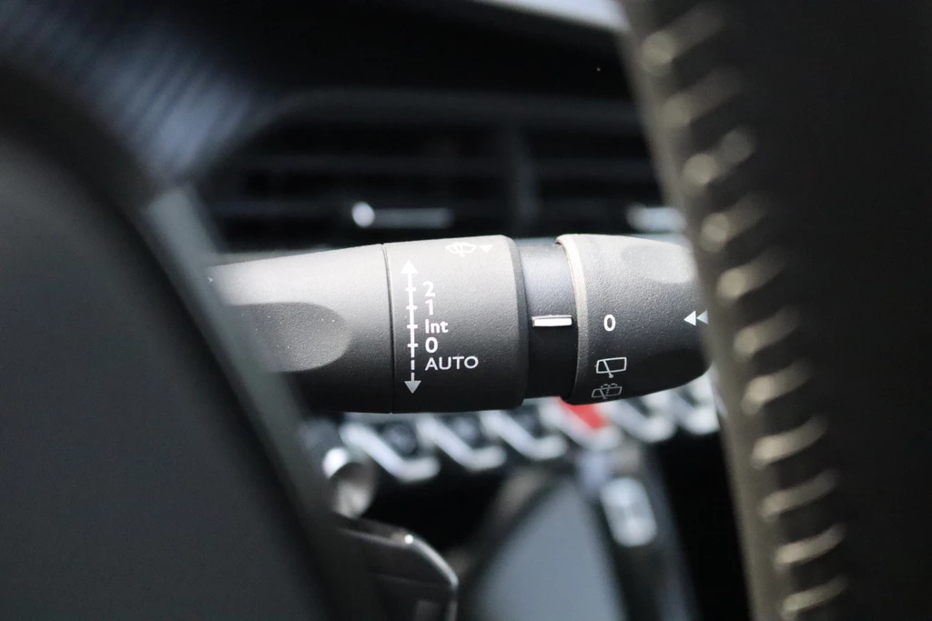 Peugeot 208 – foto 21