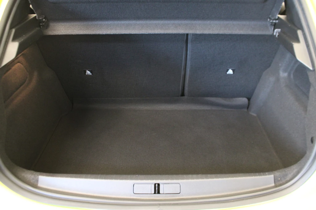Peugeot 208 – foto 12