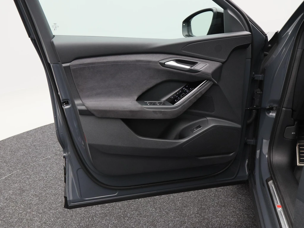 Audi Q6 e-tron – foto 21