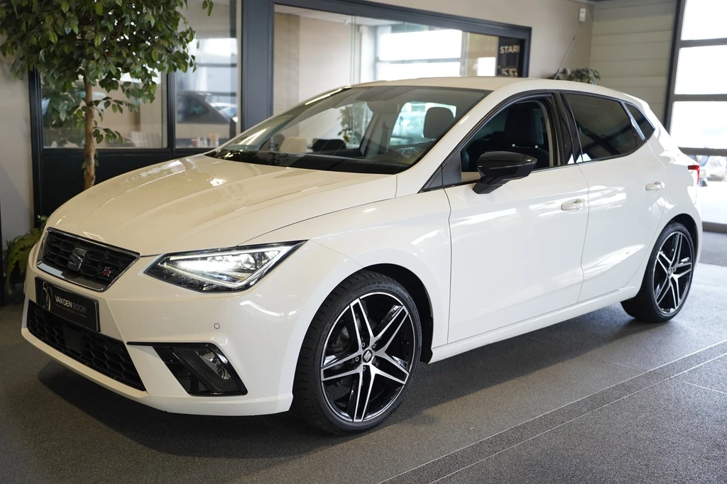 SEAT Ibiza – foto 3