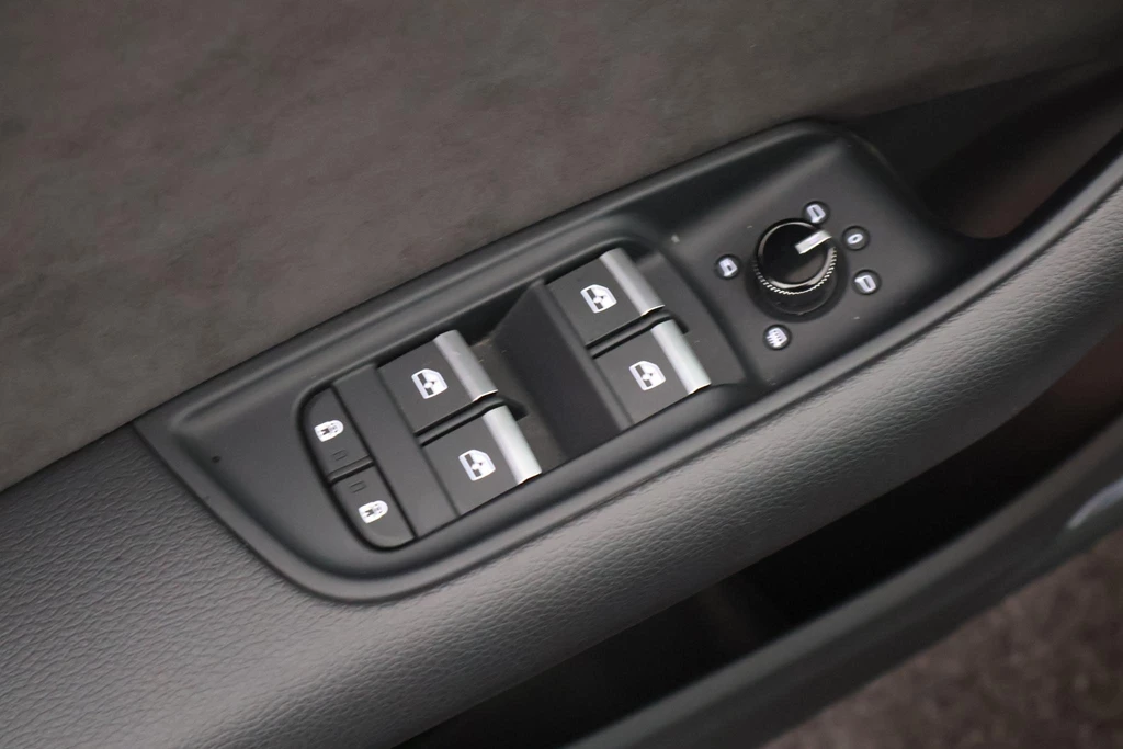 Audi Q8 – foto 20