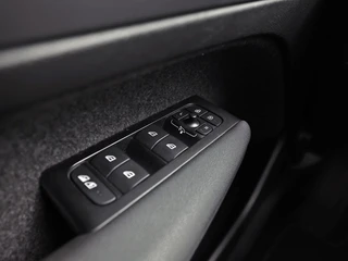 Volvo XC40 – thumbnail 30