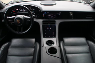 Porsche Taycan – thumbnail 9