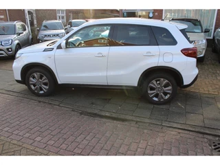 Suzuki Vitara – thumbnail 1