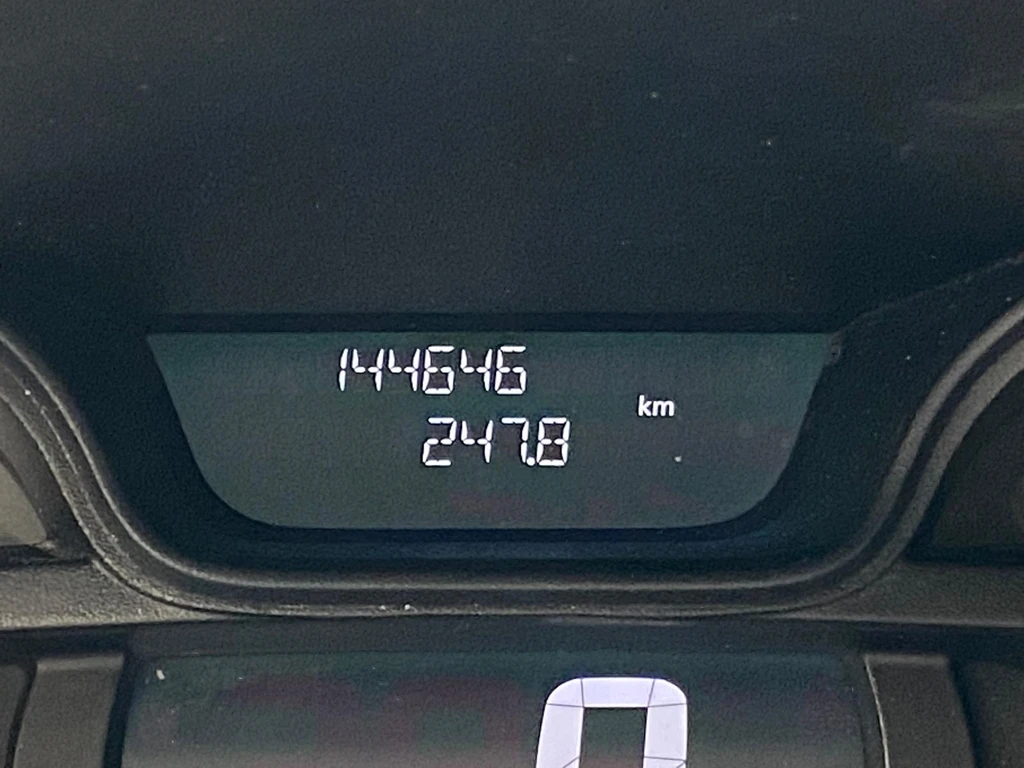 Opel Vivaro – foto 19