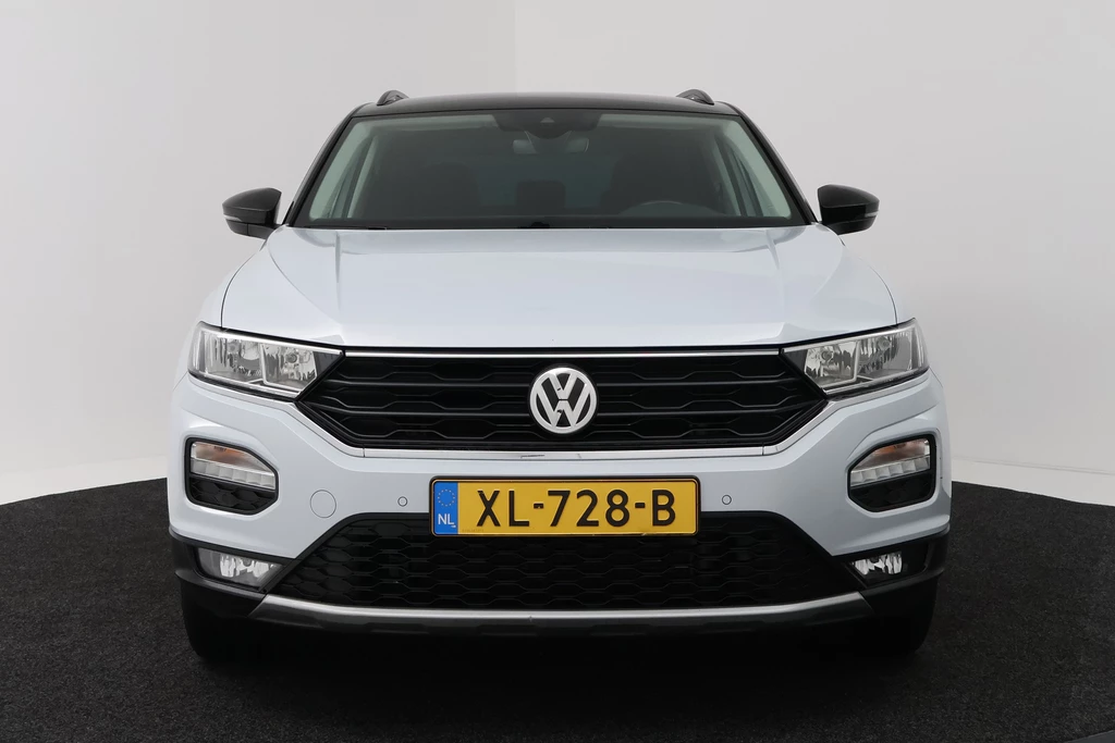 Volkswagen T-Roc – foto 8