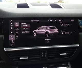 Porsche Cayenne – thumbnail 31