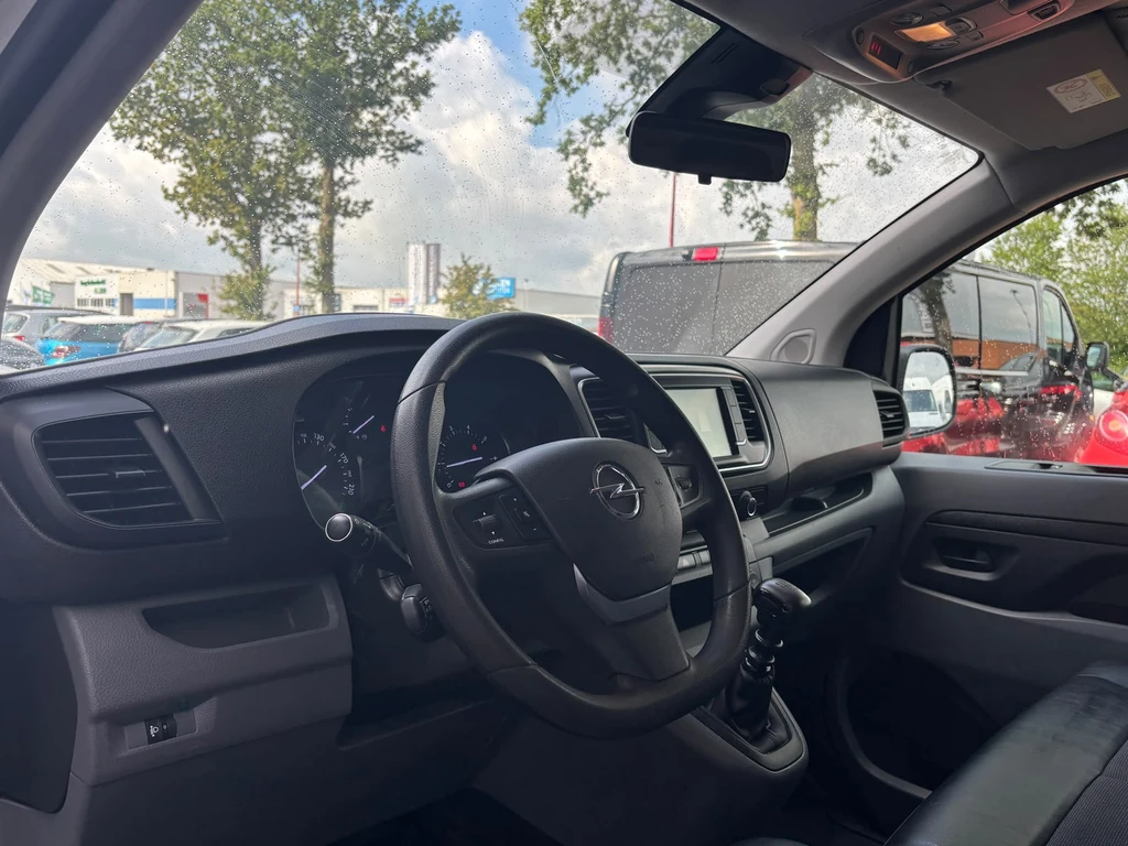 Opel Vivaro – foto 21