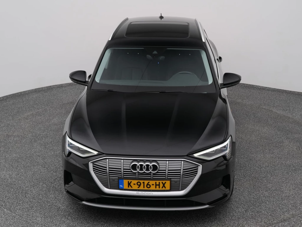 Audi e-tron – foto 16