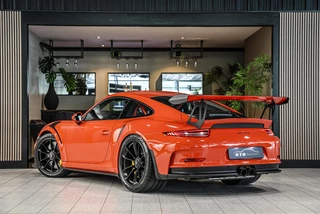 Porsche 911 – thumbnail 4
