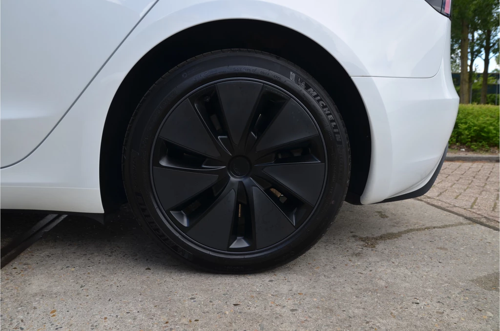 Tesla Model 3 – foto 35